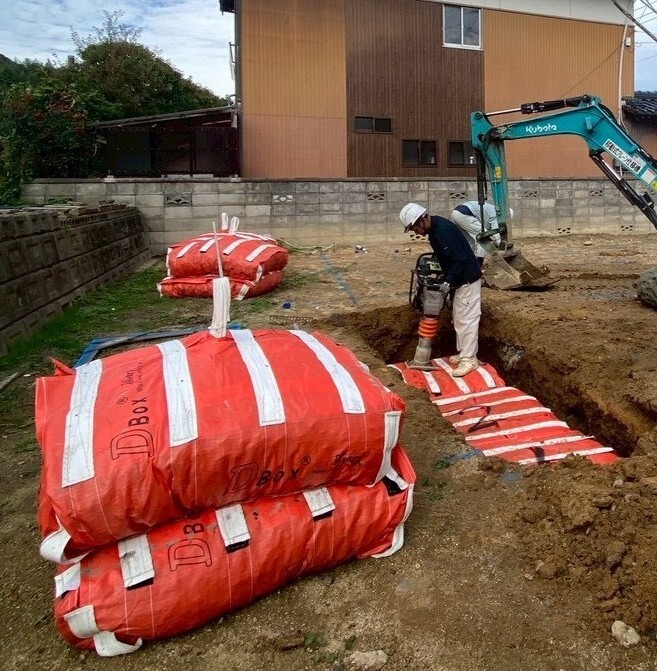 加藤邸 埋めてます