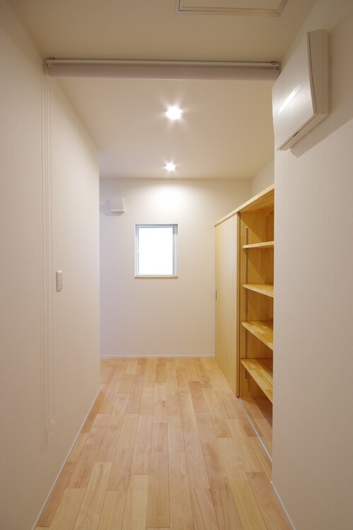 【廊下収納】