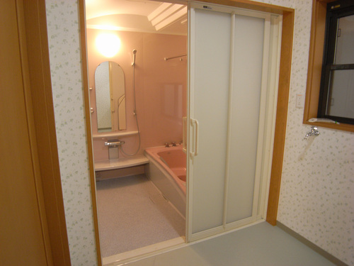 【バスルーム】