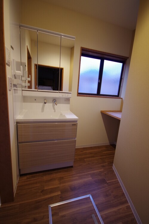 【洗面化粧台】