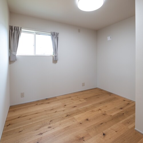 【部屋】