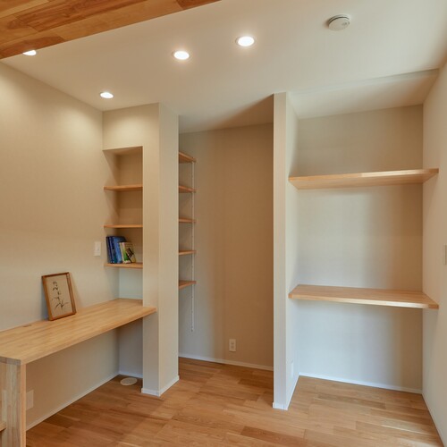 【部屋】